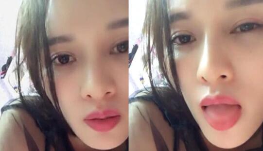 手机直播极品骚气美女主播透视装诱惑漏奶漏逼自摸秀喜欢的不要错过